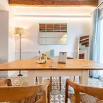 32 1 * Pollença